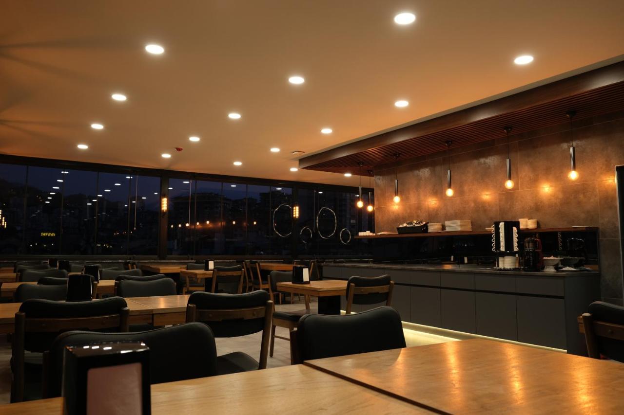 Rhisos Otel 里泽 外观 照片